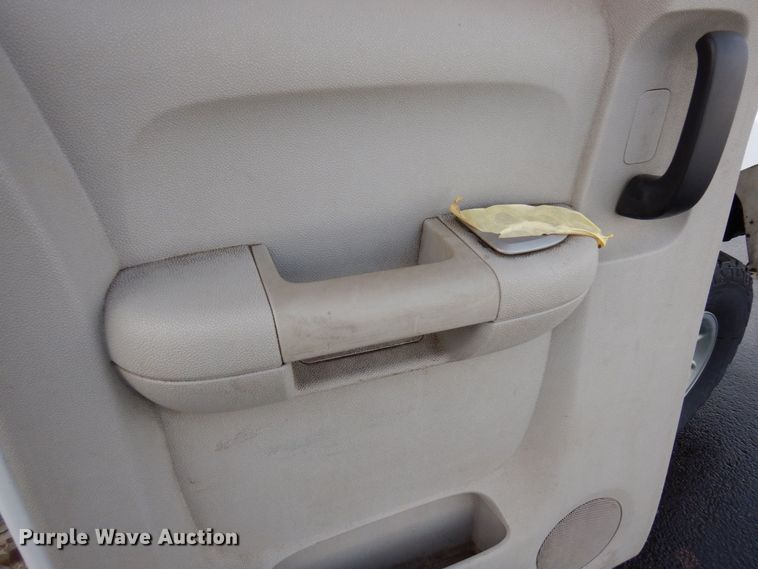 image for item AF9297 2008  Chevrolet Silverado 2500HD LT  Ext. Cab pickup truck