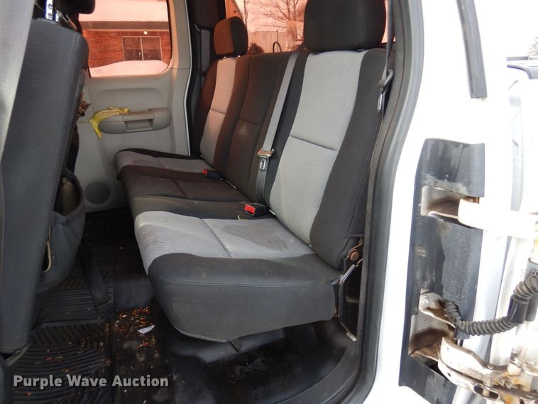 image for item AF9297 2008  Chevrolet Silverado 2500HD LT  Ext. Cab pickup truck