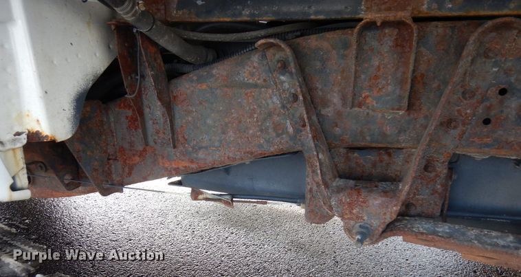 image for item AF9298 2010 GMC Sierra 3500HD  Ext. Cab flatbed pickup truck