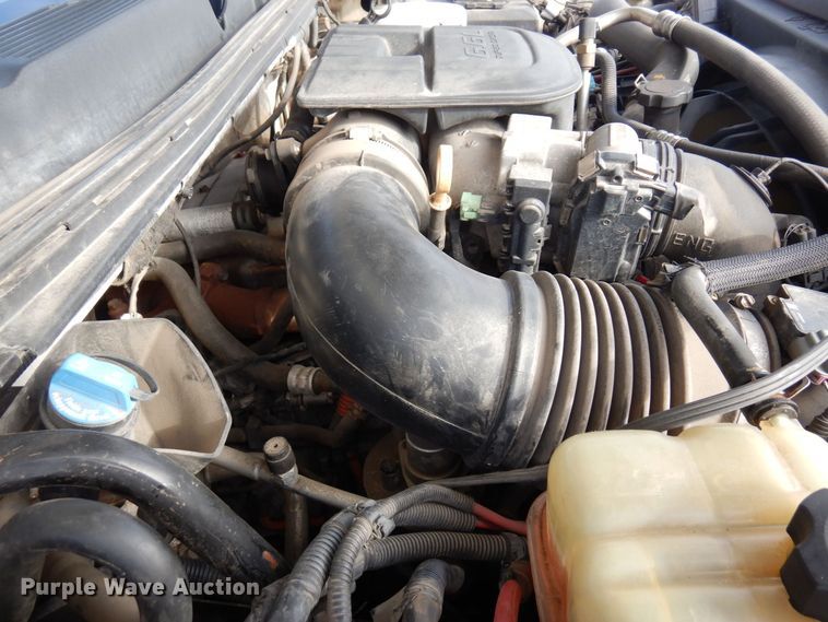 image for item AF9299 2011  Chevrolet Silverado 2500HD  Ext. Cab flatbed pickup truck