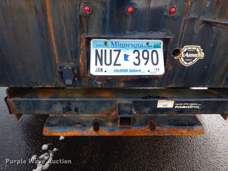 image for item AF9299 2011  Chevrolet Silverado 2500HD  Ext. Cab flatbed pickup truck