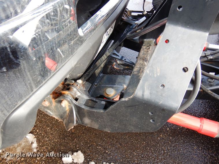 image for item AF9299 2011  Chevrolet Silverado 2500HD  Ext. Cab flatbed pickup truck