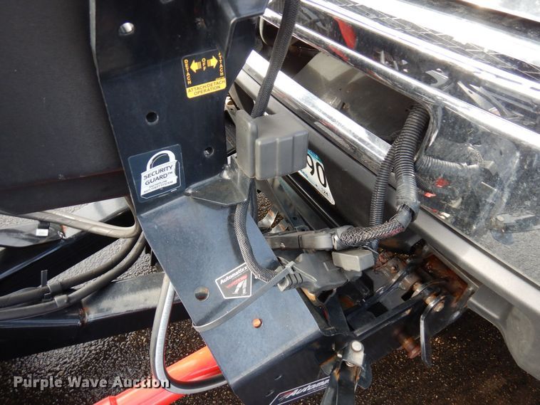 image for item AF9299 2011  Chevrolet Silverado 2500HD  Ext. Cab flatbed pickup truck