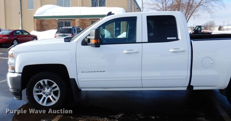 image for item AF9300 2016  Chevrolet Silverado 1500 LT  Double Cab pickup truck