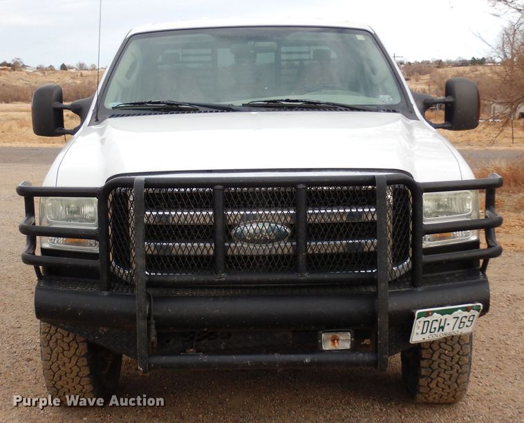 image for item DF8259 2007 Ford F350 Super Duty  Crew Cab pickup truck