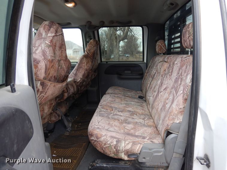 image for item DF8259 2007 Ford F350 Super Duty  Crew Cab pickup truck