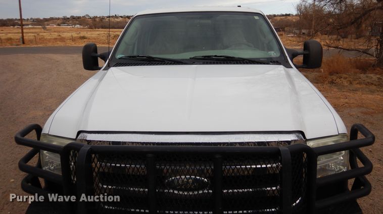 image for item DF8259 2007 Ford F350 Super Duty  Crew Cab pickup truck