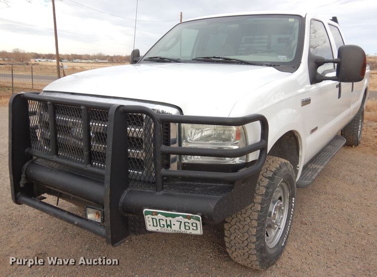 image for item DF8259 2007 Ford F350 Super Duty  Crew Cab pickup truck