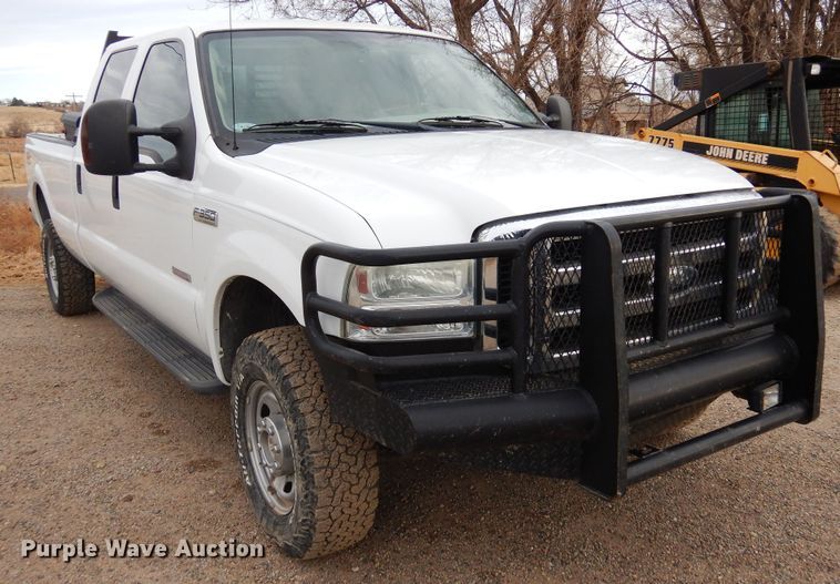 image for item DF8259 2007 Ford F350 Super Duty  Crew Cab pickup truck