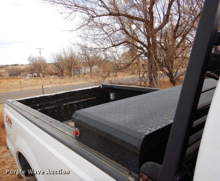 image for item DF8259 2007 Ford F350 Super Duty  Crew Cab pickup truck