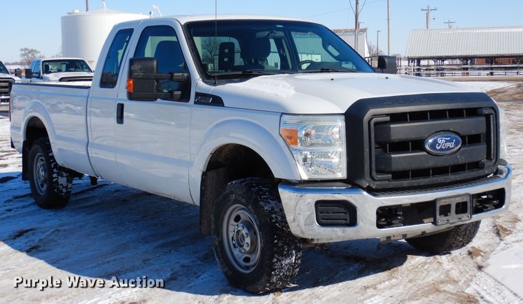 image for item DF8297 2013 Ford F250  Super Duty  SuperCab pickup truck