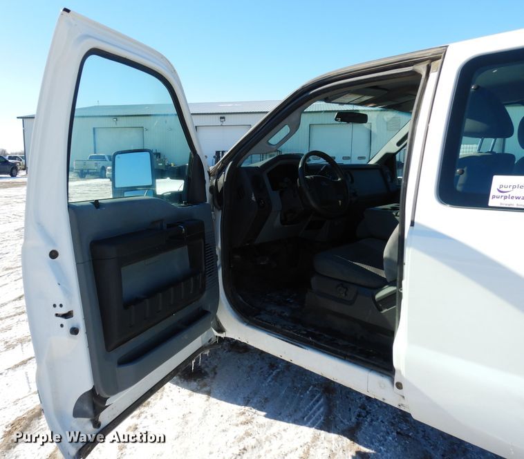 image for item DF8297 2013 Ford F250  Super Duty  SuperCab pickup truck