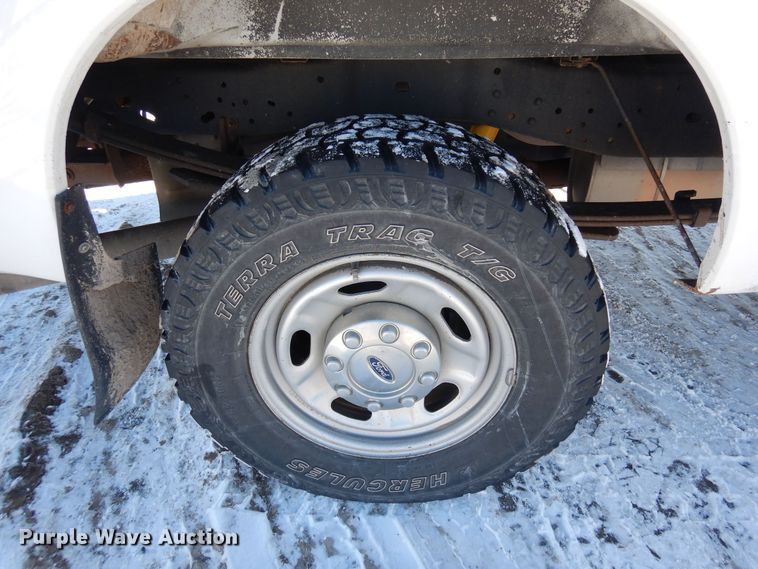 image for item DF8297 2013 Ford F250  Super Duty  SuperCab pickup truck