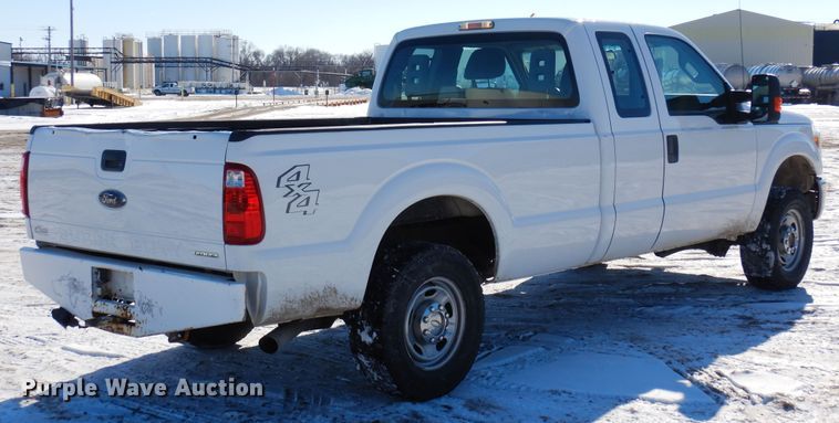 image for item DF8298 2013 Ford F250  Super Duty  SuperCab pickup truck