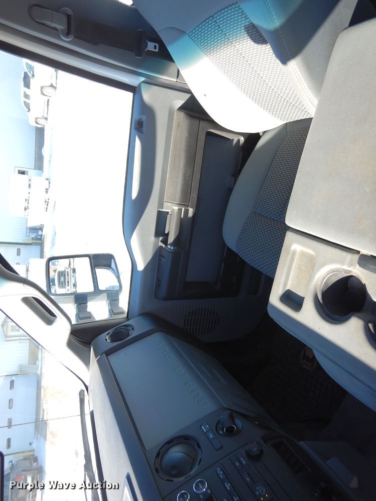 image for item DF8298 2013 Ford F250  Super Duty  SuperCab pickup truck