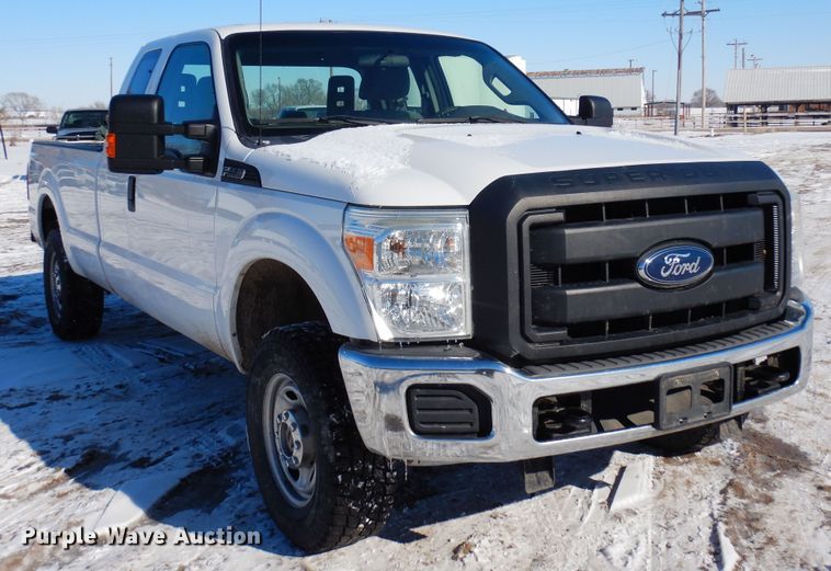 image for item DF8298 2013 Ford F250  Super Duty  SuperCab pickup truck