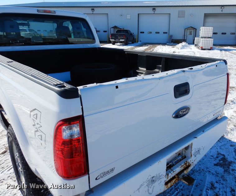 image for item DF8298 2013 Ford F250  Super Duty  SuperCab pickup truck