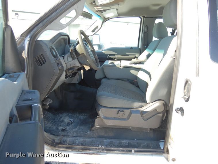 image for item DF8299 2011 Ford F250 Super Duty  SuperCab pickup truck