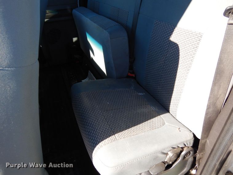 image for item DF8299 2011 Ford F250 Super Duty  SuperCab pickup truck