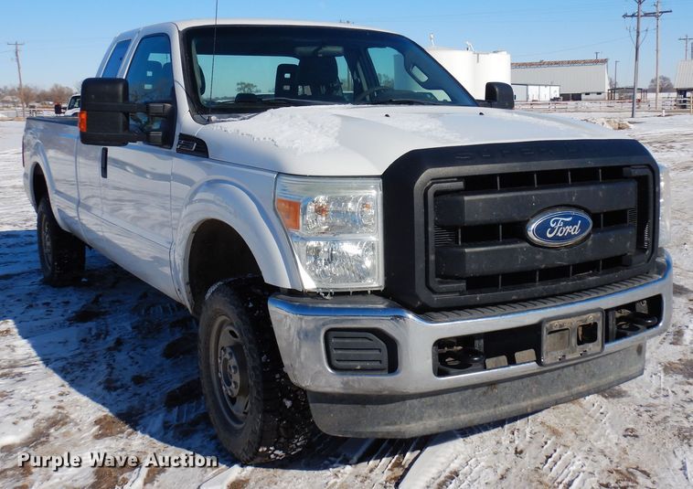 image for item DF8299 2011 Ford F250 Super Duty  SuperCab pickup truck