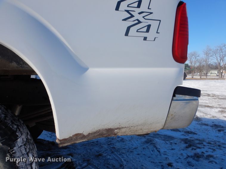 image for item DF8299 2011 Ford F250 Super Duty  SuperCab pickup truck