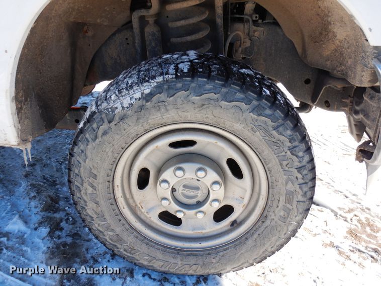 image for item DF8299 2011 Ford F250 Super Duty  SuperCab pickup truck