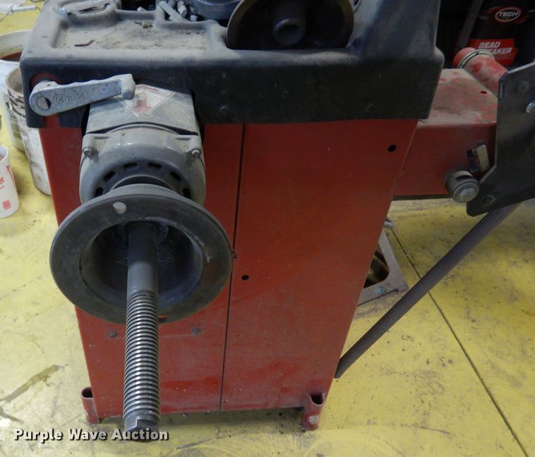 image for item DF8300 Coats 850  wheel balancer