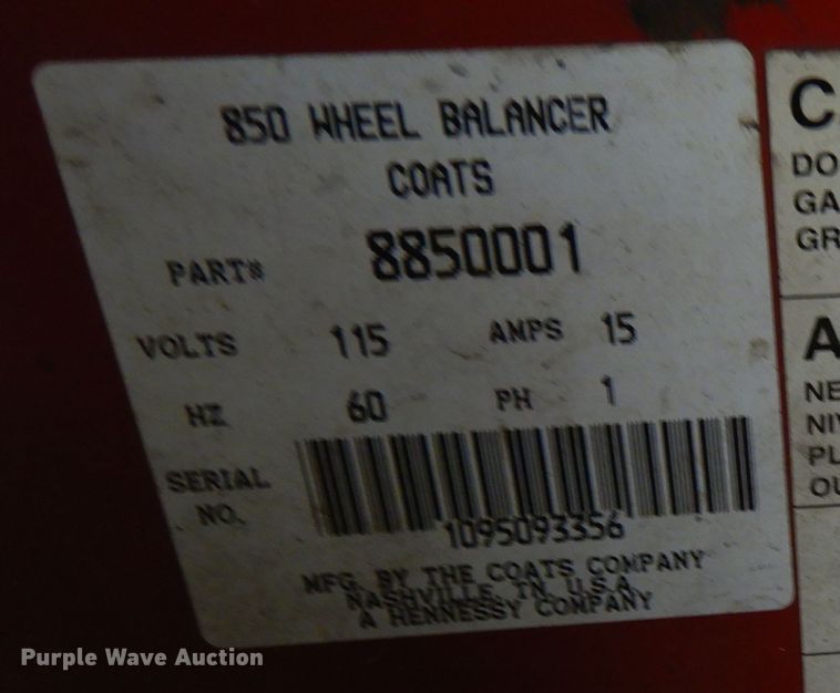 image for item DF8300 Coats 850  wheel balancer