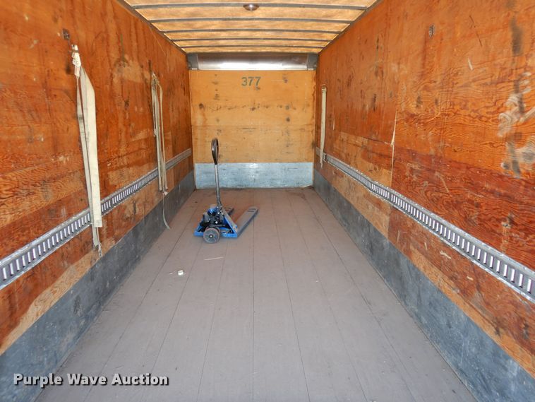 image for item DF8302 1999 Freightliner FL70  box truck