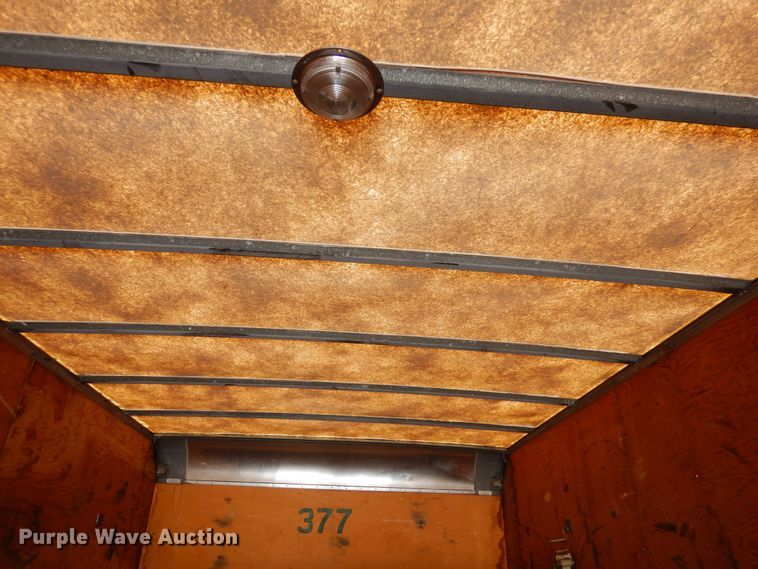 image for item DF8302 1999 Freightliner FL70  box truck