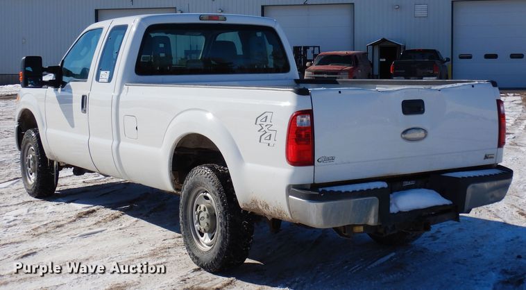 image for item DF8303 2011 Ford F250 Super Duty  SuperCab pickup truck