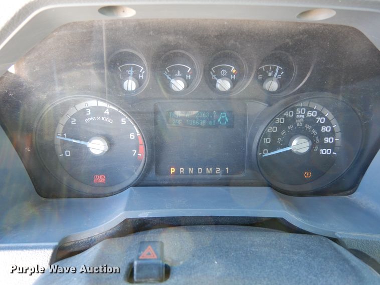 image for item DF8303 2011 Ford F250 Super Duty  SuperCab pickup truck