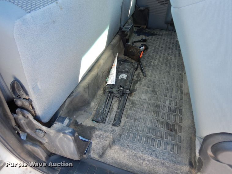 image for item DF8303 2011 Ford F250 Super Duty  SuperCab pickup truck