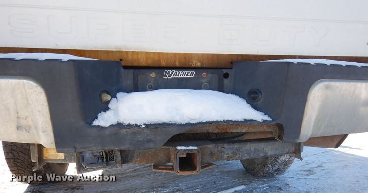 image for item DF8303 2011 Ford F250 Super Duty  SuperCab pickup truck