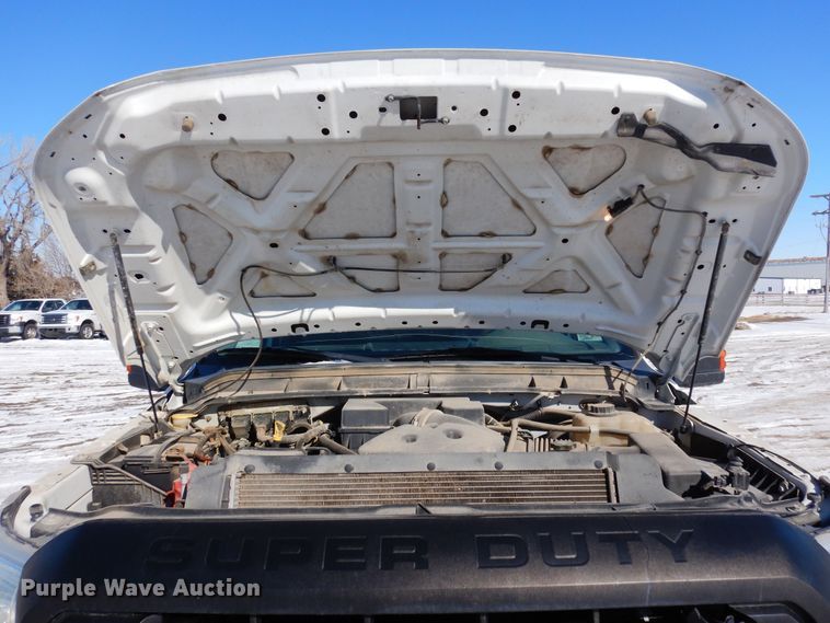 image for item DF8303 2011 Ford F250 Super Duty  SuperCab pickup truck