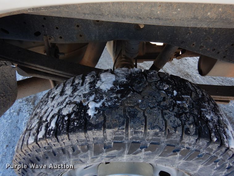 image for item DF8303 2011 Ford F250 Super Duty  SuperCab pickup truck