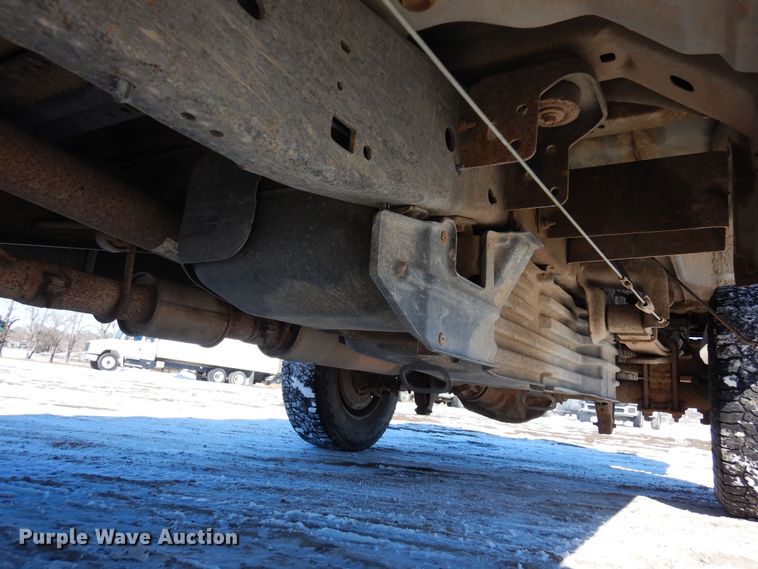 image for item DF8303 2011 Ford F250 Super Duty  SuperCab pickup truck