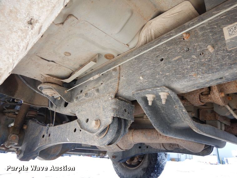 image for item DF8303 2011 Ford F250 Super Duty  SuperCab pickup truck