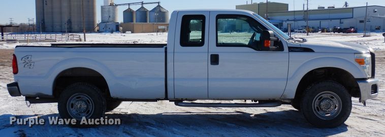 image for item DF8304 2011 Ford F250 Super Duty  SuperCab pickup truck