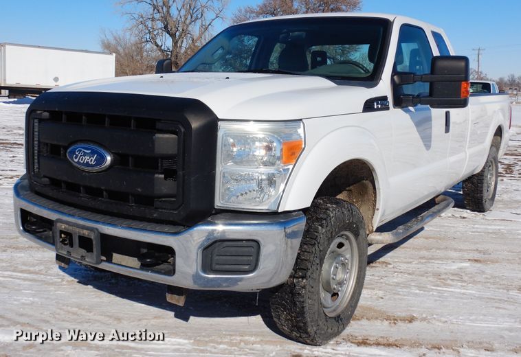 image for item DF8304 2011 Ford F250 Super Duty  SuperCab pickup truck