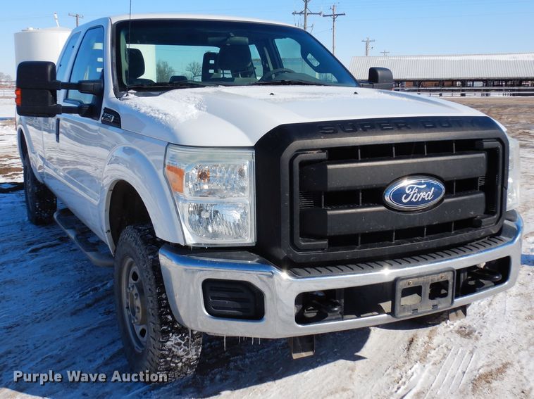 image for item DF8304 2011 Ford F250 Super Duty  SuperCab pickup truck