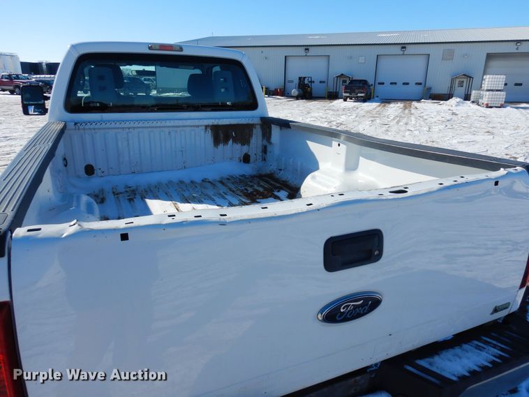 image for item DF8304 2011 Ford F250 Super Duty  SuperCab pickup truck