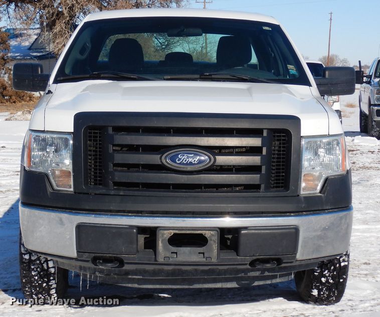 image for item DF8305 2011 Ford F150 XL  SuperCab pickup truck