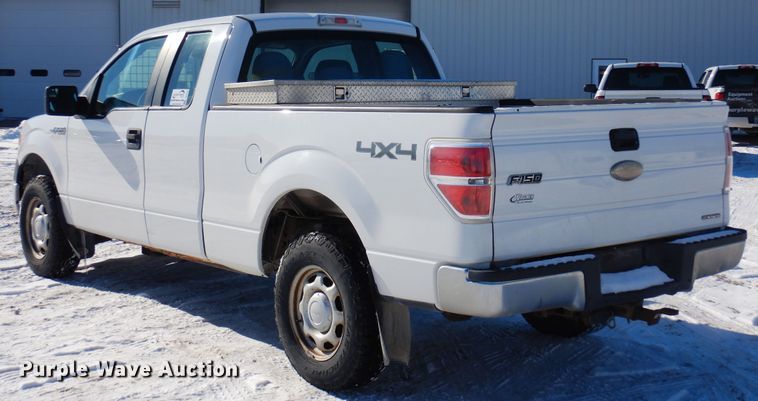 image for item DF8305 2011 Ford F150 XL  SuperCab pickup truck