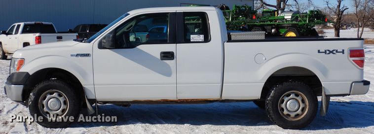 image for item DF8305 2011 Ford F150 XL  SuperCab pickup truck