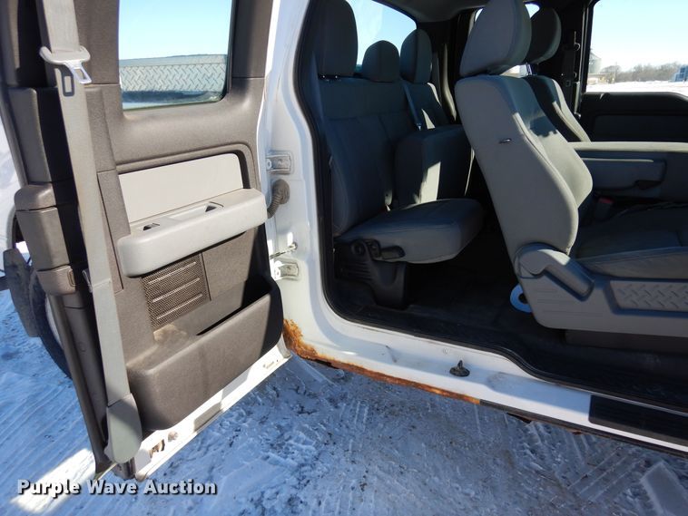 image for item DF8305 2011 Ford F150 XL  SuperCab pickup truck