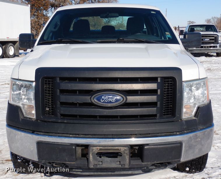 image for item DF8305 2011 Ford F150 XL  SuperCab pickup truck