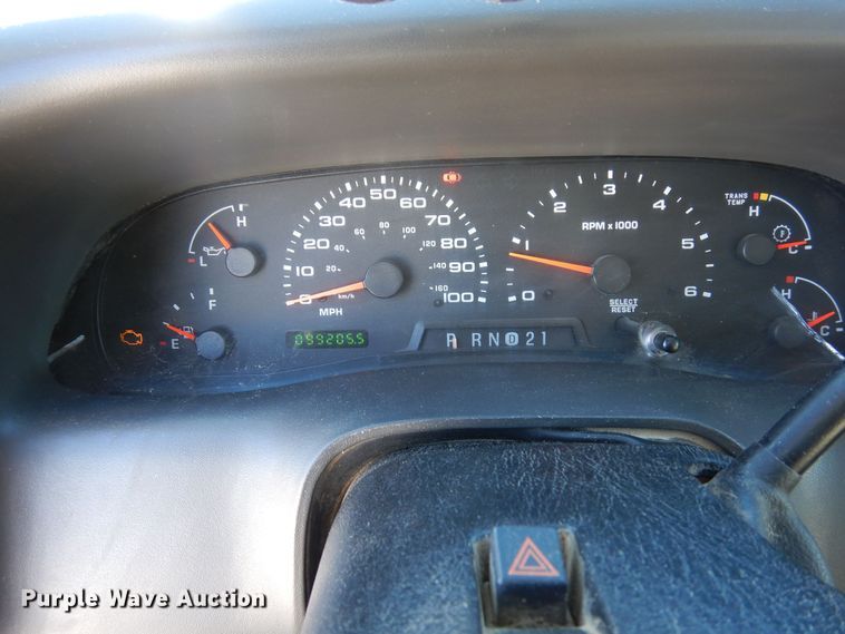 image for item DF8306 2002 Ford F250 Super Duty XLT  SuperCab pickup truck