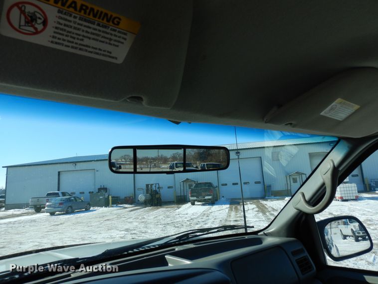 image for item DF8306 2002 Ford F250 Super Duty XLT  SuperCab pickup truck