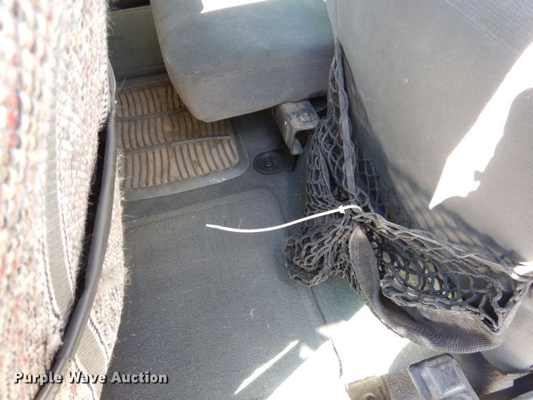 image for item DF8306 2002 Ford F250 Super Duty XLT  SuperCab pickup truck